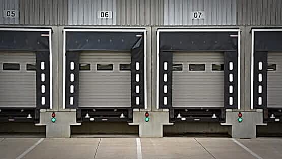 İzmir otomatik kepenk - yükleme rampası - otomatik bariyer - otomatik kepenk - seksiyonel kapı - bahçe kapı otomasyon