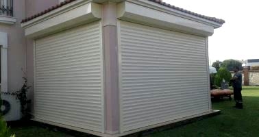 izmir-otomatik-kepenk-bahçe-otomasyon-guvenlik İzmir otomatik kepenk - otomatik bariyer - otomatik kepenk - bahçe kapı otomasyon kumanda