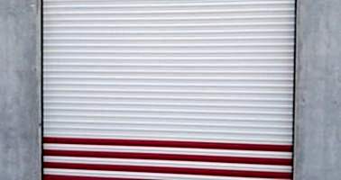 izmir-otomatik-kepenk-beyaz-kepenk İzmir otomatik kepenk - otomatik bariyer - otomatik kepenk - seksiyonel kapı